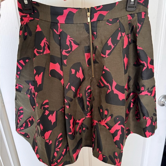 Banana Republic NWOT Taffeta Mini Skirt size S - Picture 4 of 4